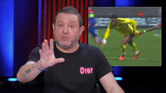 Hakemin skandal kararına ilginç yorum: Ajax taraftarı olabilir