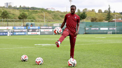 Trabzonsporlu Christ Oulai'nin tek rakibi Lamine Yamal!