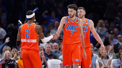 Son şampiyon Thunder, Golden State Warriors'a karşı zorlanmadı!