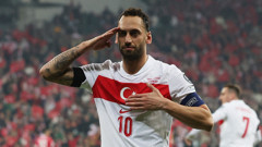 Hakan Çalhanoğlu, Tuncay Şanlı ve Bülent Korkmaz'ı yakaladı