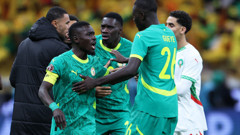 90+8'de Fas'a verilen penaltı sonrası Pape Thiaw Senegal'i sahadan çekti!