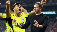 Alanyaspor maçında Domenico Tedesco su şişeleriyle Marco Asensio'ya taktik anlattı!