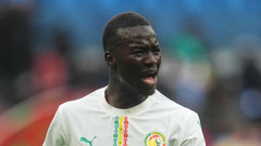 Galatasaray Pape Gueye için Villarreal'e 30 milyon euro bonservis 4 milyon euro maaş teklif etti