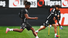 Agbadou: Beşiktaş gibi büyük bir kulüpte başarı ancak takım ve taraftar birlikte hareket ettiğinde gelir