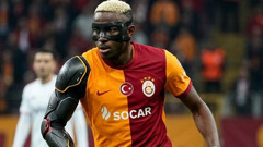 Victor Osimhen Fenerbahçe derbisinde oynasın diye koluna zırh yaptılar!