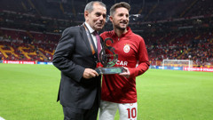 Dursun Özbek 35 yaşındaki orta saha için Mertens'i araya soktu: Bu transferi bitir!