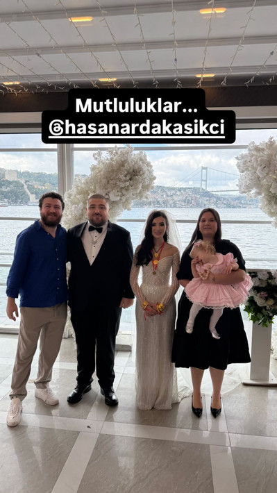 Acun Ilıcalı ve Okan Buruk düğünde bir araya geldi! Yayıncı Hasan Arda Kaşıkçı evlendi - Resim: 8
