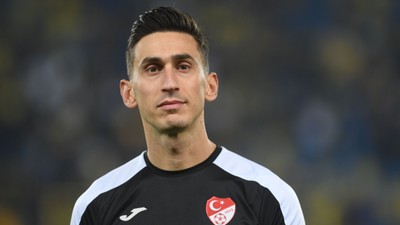 Direnç Tonusluoğlu kimdir?