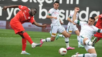 Konyaspor deplasmanda kazandı!