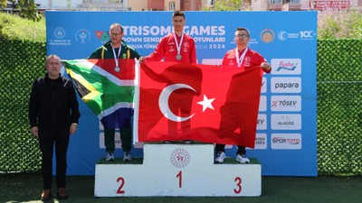 Özel milli atlet Muhammet Eren Uysal, Trisome Oyunları'nda dünya şampiyonu oldu