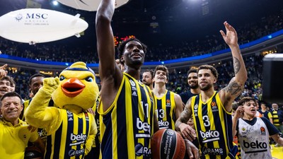 Fenerbahçe, EuroLeague'de play-off'u garantiledi