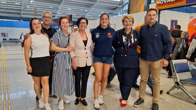 Cook Boğazı'nı geçen yüzücü Aysu Türkoğlu, Bodrum’a döndü