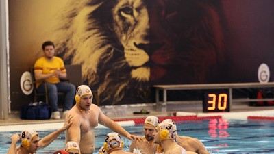 Galatasaray Erkek Sutopu Takımı, LEN Challenger Kupası finalinde ilk maçını kazandı