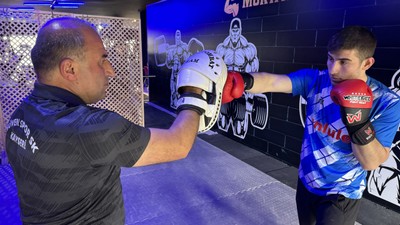 Filmden etkilenerek Muaythai'ye başlayan İsa Taşdemir, dünya şampiyonu olmak istiyor