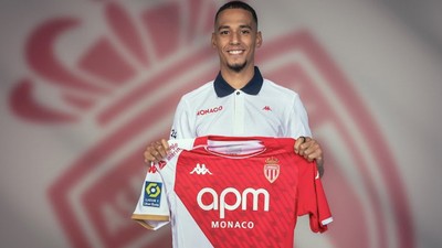 Monaco'nun ilk transferi defans hattına!