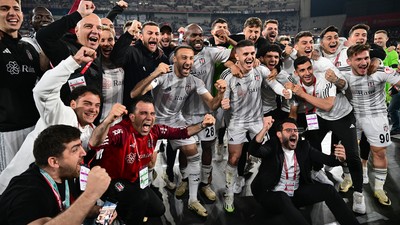Cumhurbaşkanı Erdoğan'dan Beşiktaş'a tebrik