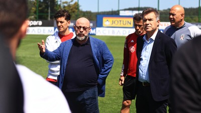 Beşiktaş'ın transfer listesinden 3 milli yıldız çıktı!