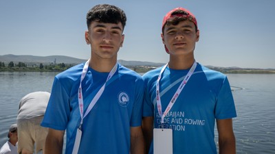 Azerbaycan Genç Milli Kürek Takımı, Ankara'daki kupaya "renk" kattı