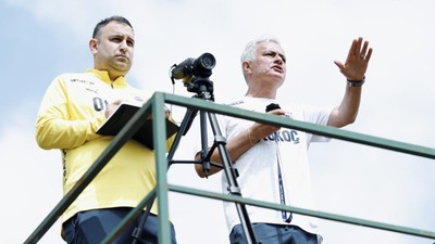Jose Mourinho, sistemini Fenerbahçe'ye işliyor