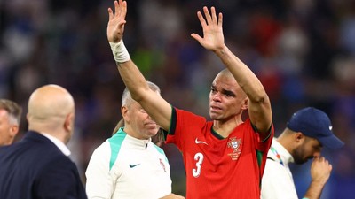 Pepe, 41 yaşında futbola veda etti