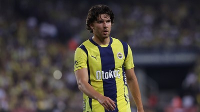 Ferdi Kadıoğlu'nun yerine gelecek isim belli oldu! İlk görüşme gerçekleşti