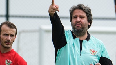 Özhan Pulat: Takımımıza 3 veya 4 oyuncu daha alacağız