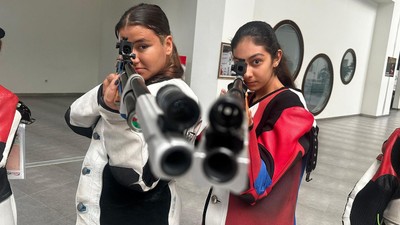 Yusuf Dikeç, atıcılık sporcularına ilham oldu
