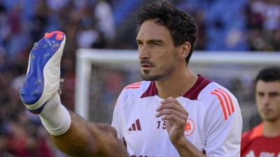 Hummels bombası bu sefer patlayacak! Roma'da yedek kalınca...