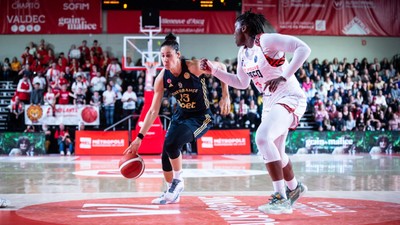 Fenerbahçe Opet, deplasmanda kazandı