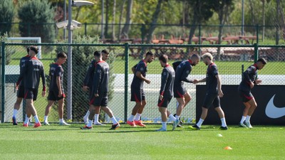 A Milli Futbol Takımı, Karadağ maçı hazırlıklarını tamamladı