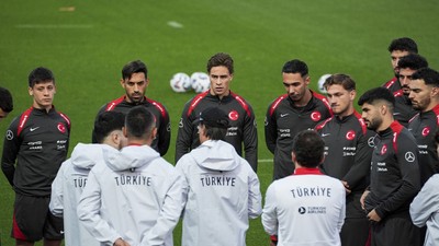 Vincenzo Montella'dan öğrencilerine son uyarı!