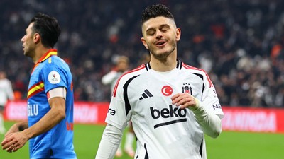 Beşiktaş'ta Milot Rashica Adana Demirspor maçı kadrosuna alınmadı