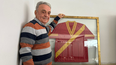 Tarihi Galatasaray formasından sadece 2 tane var, biri müzede diğeri ise fanatik bir taraftarda