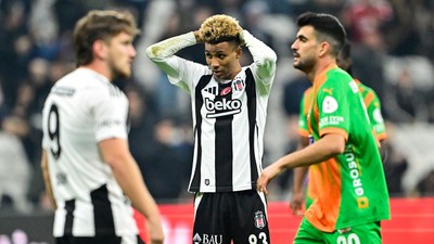 Beşiktaş, devre arasına girilen Süper Lig'de şampiyonluk yarışının uzağında kaldı