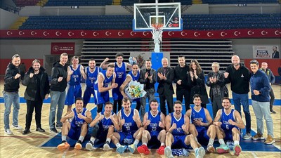 İzmir BBSK potada Bölgesel Lig'e yükseldi