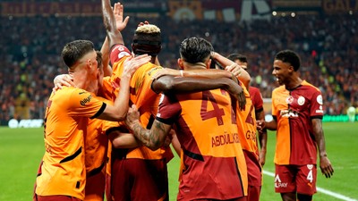 Fenerbahçe ve Beşiktaş'ın yerli oyuncuları Galatasaray'ın yıldızlarına yetişemedi!