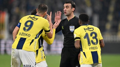 BeIN Trio ekibi Fenerbahçe - Göztepe maçını yorumladı! Üçüncü gol öncesi faul var mı?
