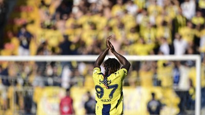 Allan Saint-Maximin sınıfı geçti! Sözleşmesi feshedilecekti