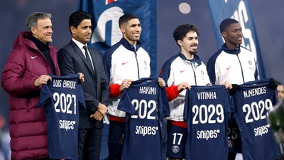 Nasser Al-Khelaifi açıkladı! Bonservisler ve maaşlar uçtu