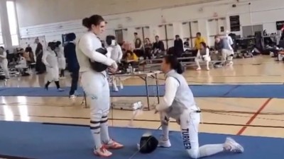 ABD'de trans rakibiyle dövüşmeyi reddeden kadın sporcu diskalifiye edildi