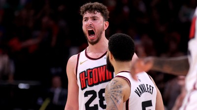 Alperen Şengün esti gürledi! Houston evinde Oklahoma'yı devirdi