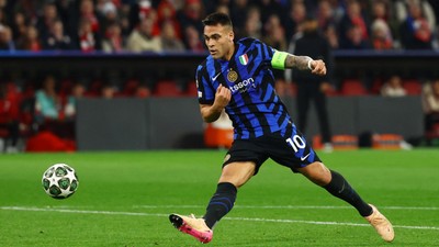 Inter Bayern'i yendi, avantajı aldı