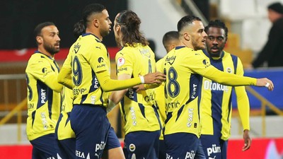 Ali Koç 4 milyon euroyu masaya koydu: Fenerbahçe yakında transferi resmiyete dökecek!