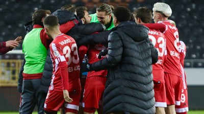 Boluspor, Sakaryaspor'u 3 golle geçti