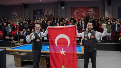 Tayfun Taşdemir ve Berkay Karakurt, 3 bant bilardoda Avrupa şampiyonu oldu
