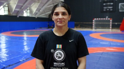 Nesrin Baş gümüş madalya kazandı