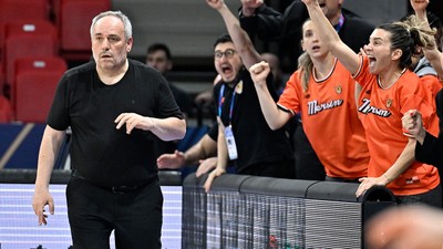 ÇİMSA ÇBK Mersin'de başantrenör Ahmet Kandemir, şampiyonluğu getirecek formülü açıkladı