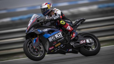 Toprak Razgatlıoğlu, Superbike Hollanda ayağının birinci yarışında 4. oldu