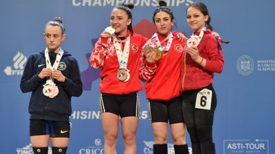 Milli halterci Cansu Bektaş, peş peşe 3'üncü Avrupa şampiyonluğuna ulaştı
