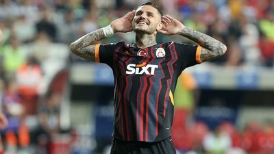 Mauro Icardi'nin sevincini yaptı kırmızı kart gördü!